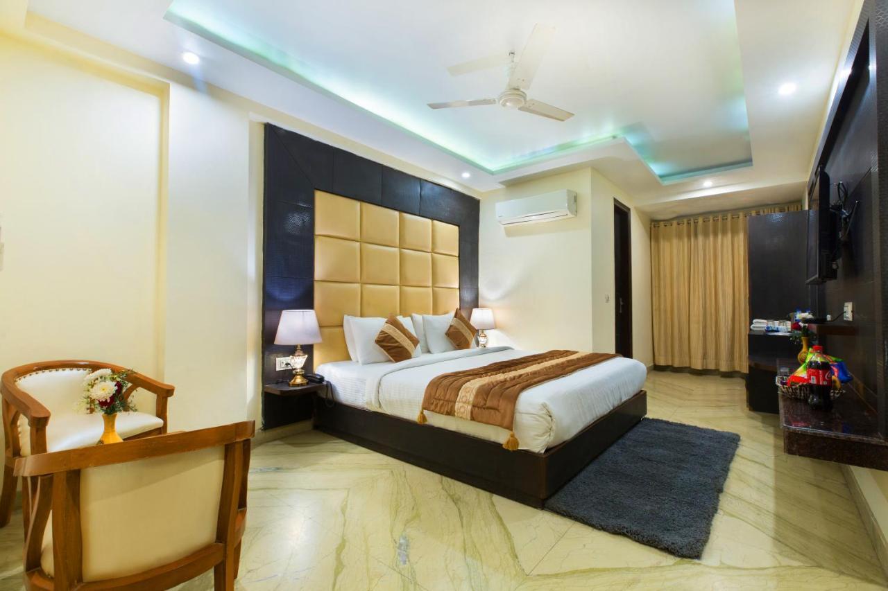 Hotel Viva Palace New Delhi Luaran gambar