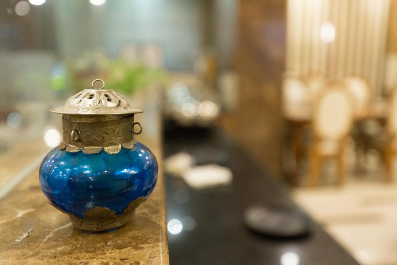 Hotel Viva Palace New Delhi Luaran gambar